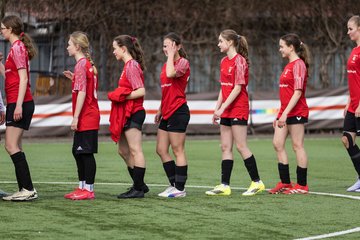 Bild 12 - wBJ FC St. Pauli - Walddoerfer SV : Ergebnis: 3:4